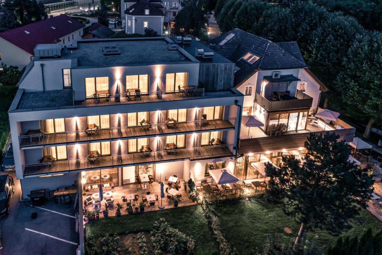Boutiquehotel Valentino Bad Schallerbach Buitenkant foto